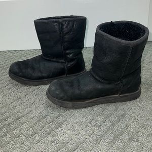 Black Uggs, size 3 kids